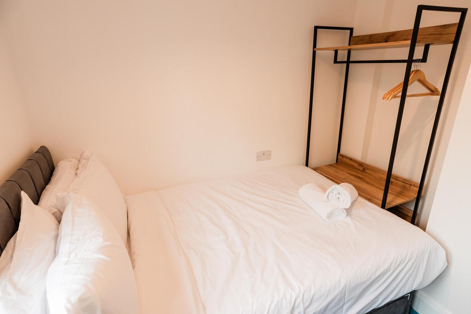 Hotel Westwood Court Galway Esterno foto