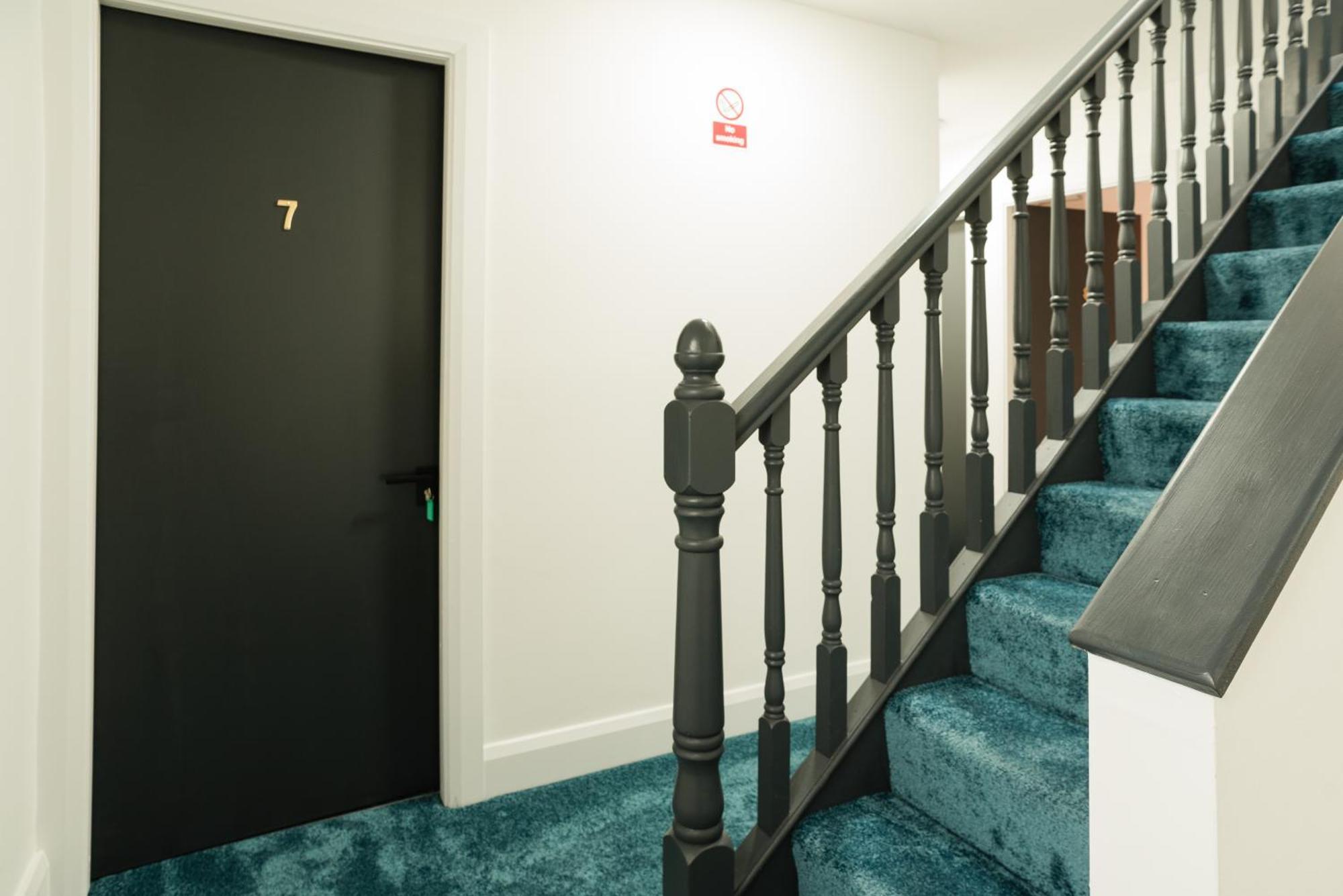 Hotel Westwood Court Galway Esterno foto